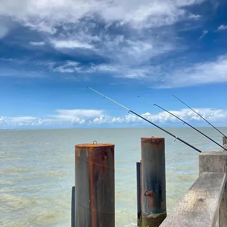 La Garenne, Pres Des Commerces Сен-Жан-де-Мон