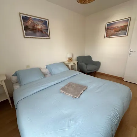 La Garenne, Pres Des Commerces Апартаменты Сен-Жан-де-Мон