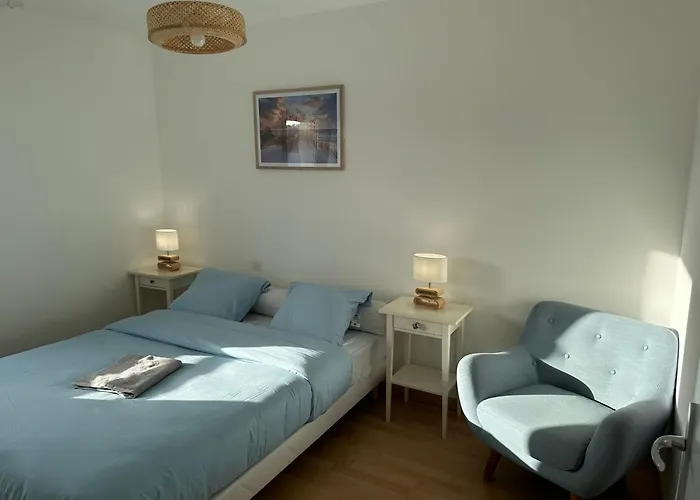 Apartmán La Garenne, Pres Des Commerces *