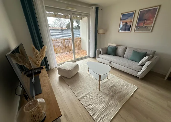 Apartmán La Garenne, Pres Des Commerces *