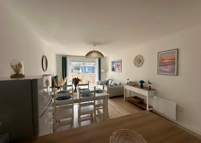 Apartmán La Garenne, Pres Des Commerces