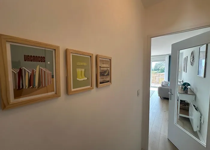 La Garenne, Pres Des Commerces Apartmán *