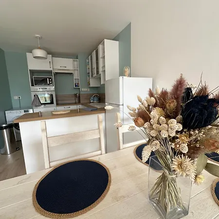 La Garenne, Pres Des Commerces סן ז'אן דה מון